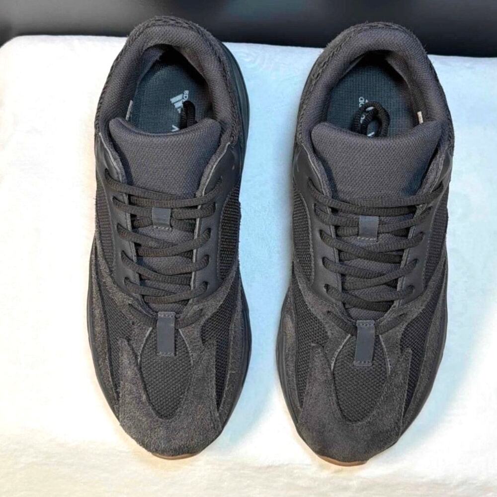 Adidas Yeezy Boost 700 “Utility Black” (2019) – FV5304 | 11M - Picture 8 of 13